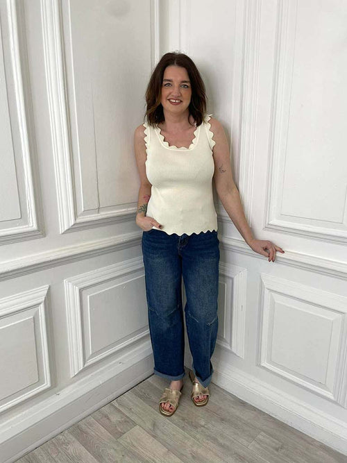 Scalloped Edge Vest - Vanilla
