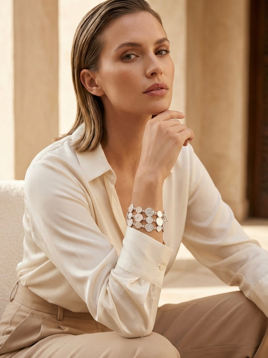 Envy Hammered Disc Bracelet - Silver