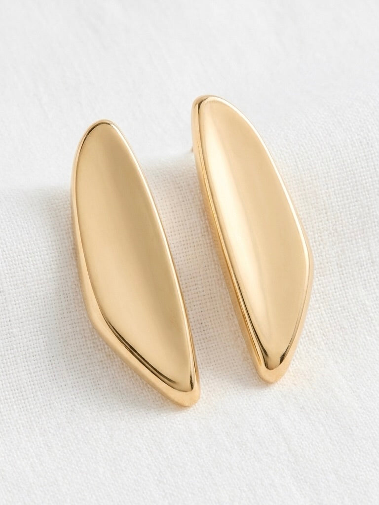Envy Sculpted Earrings - Gold