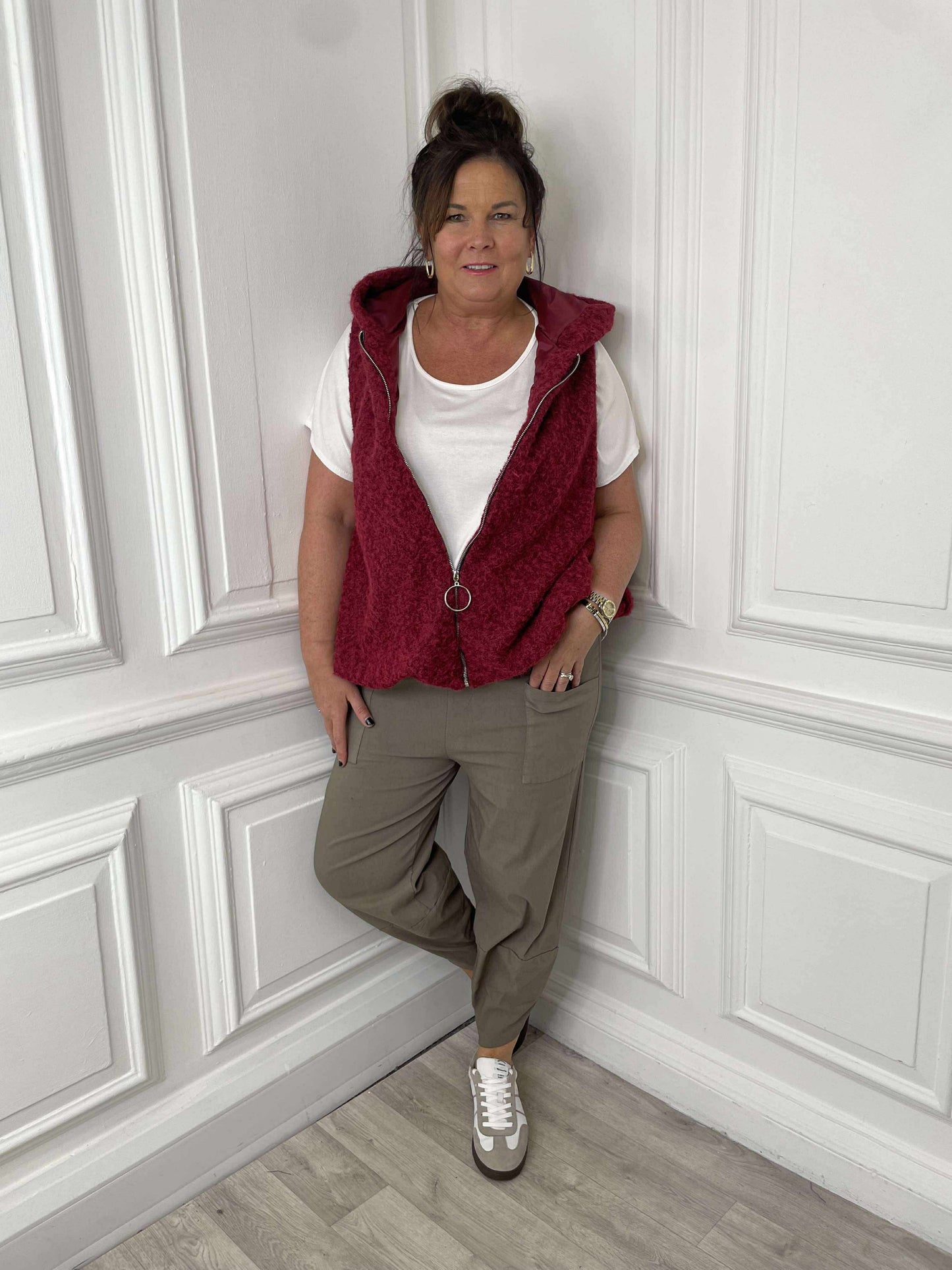 Bubble Hem Hooded Gilet - Merlot
