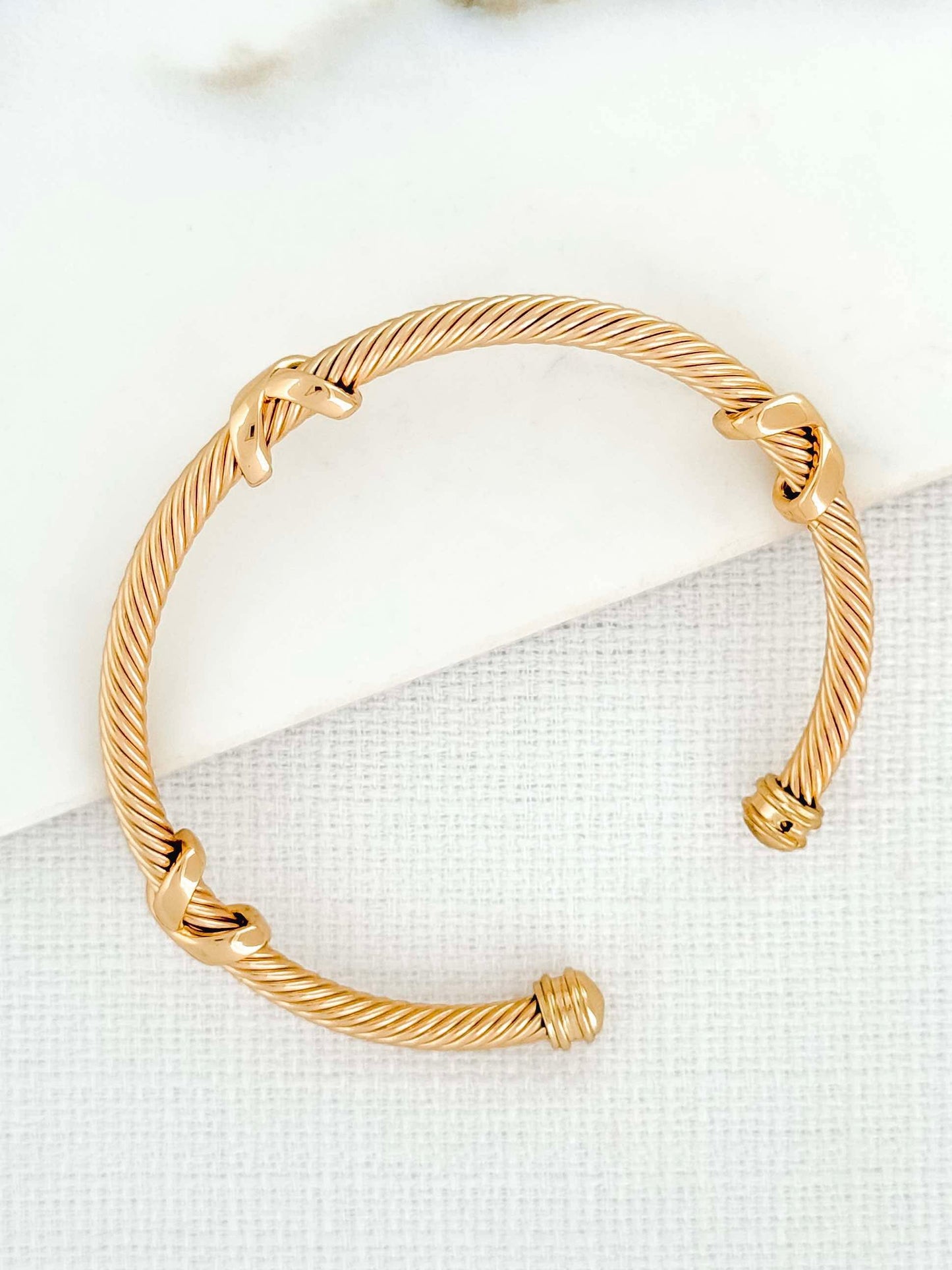 Envy X Bangle - Gold