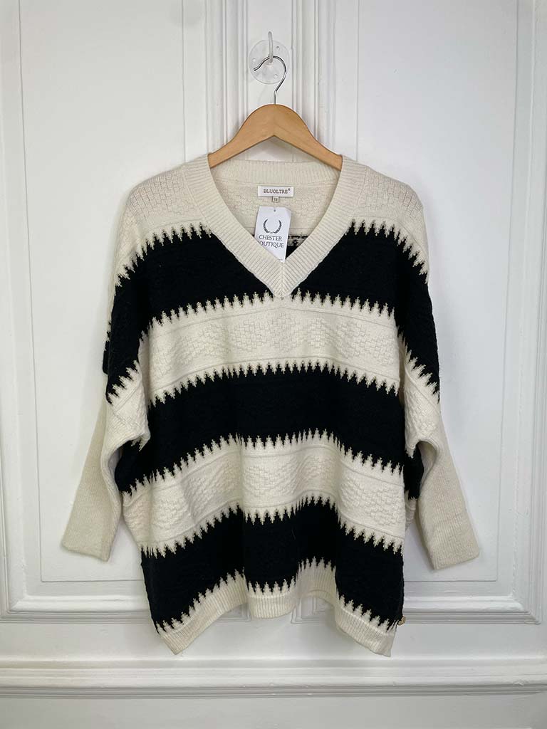 Zigzag Stripe Knit - Ecru & Black