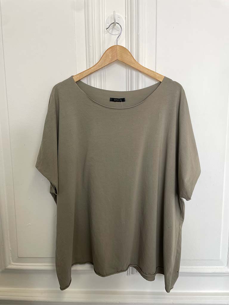 Raw Edge Basic T-Shirt - Mocha