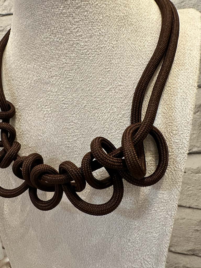 Looped Rope Necklace - Chocolate