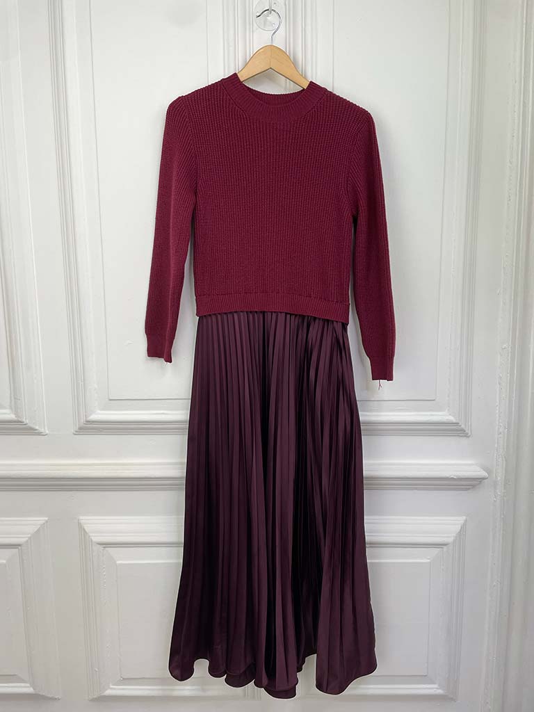 Silk Feel Pleated Dress - Burgundy