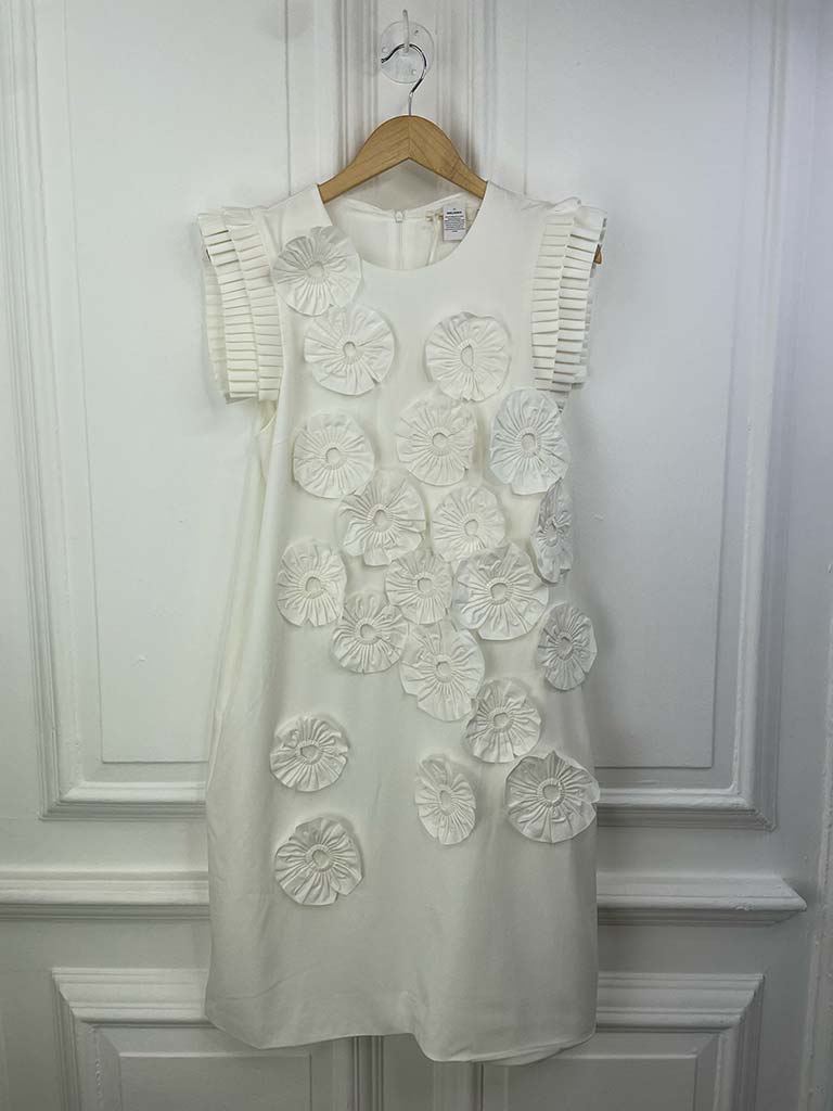 Malissa J Pleat Flower Shift Dress - White