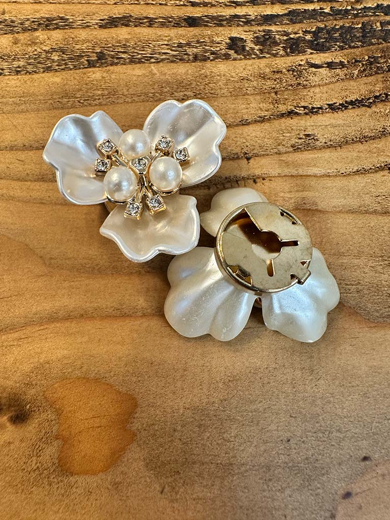 Pearl Flower Button Covers