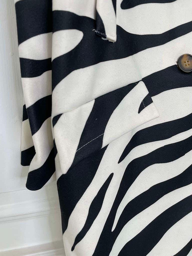 Luxe Zebra Double Breasted Coat - Mono