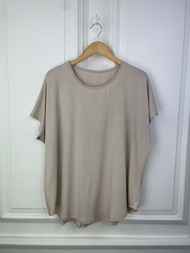 Basic T-Shirt - Stone