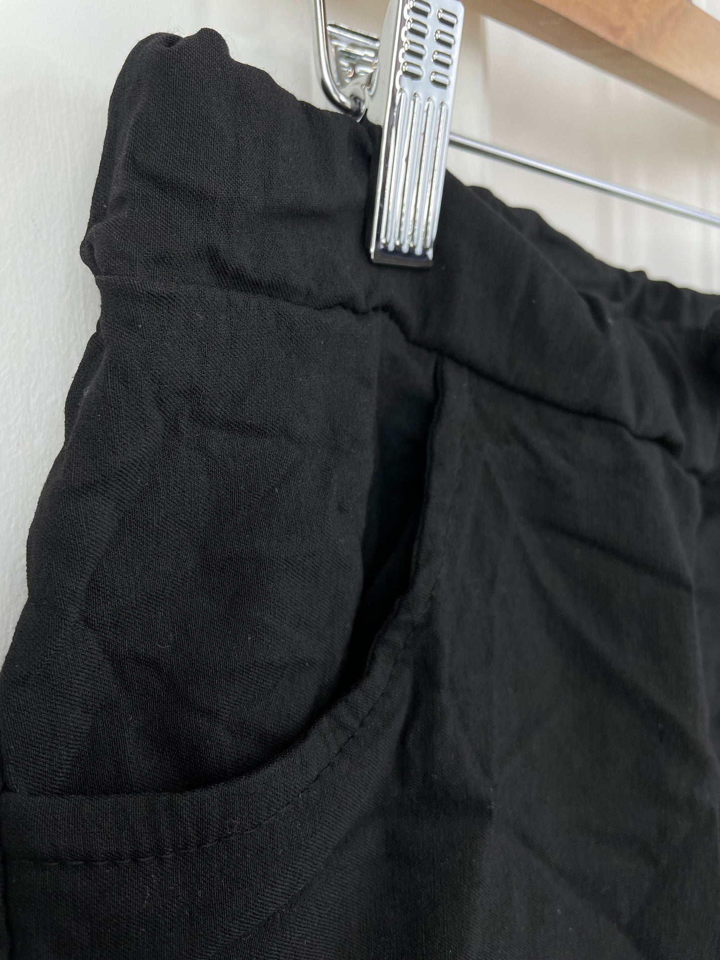 Stretchy Casual Trousers - Black