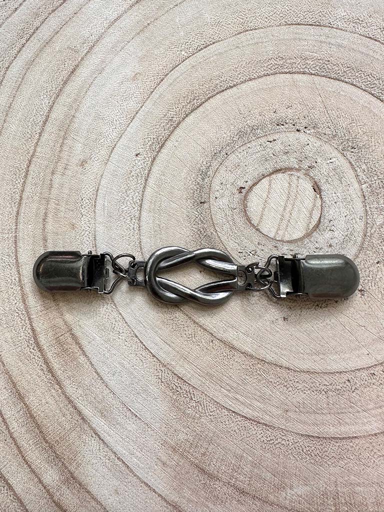 Knot Cinch Clip - Pewter