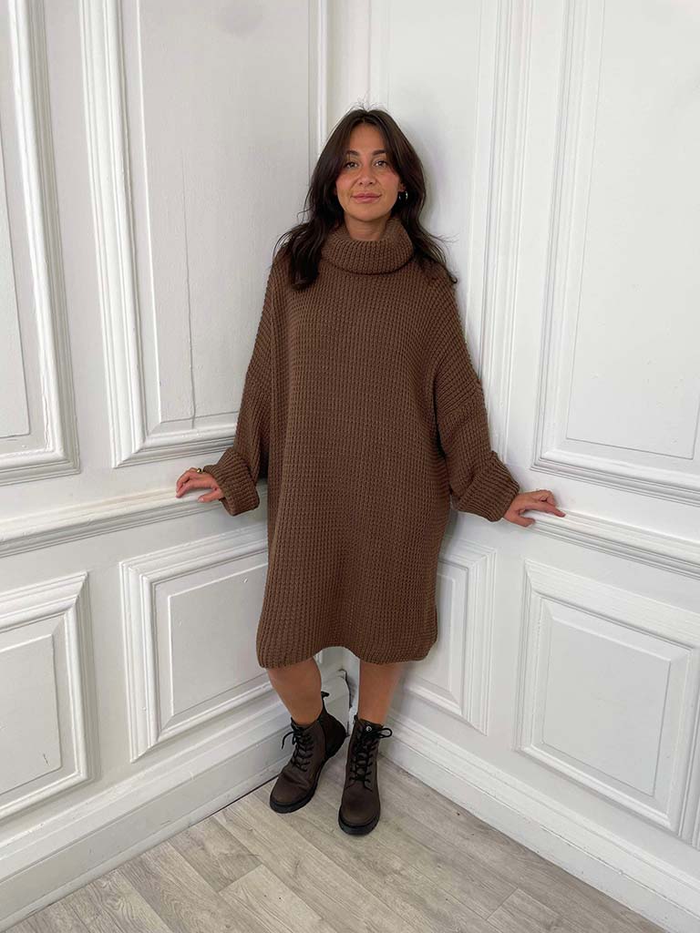 Chunky Roll Neck Tunic - Chocolate