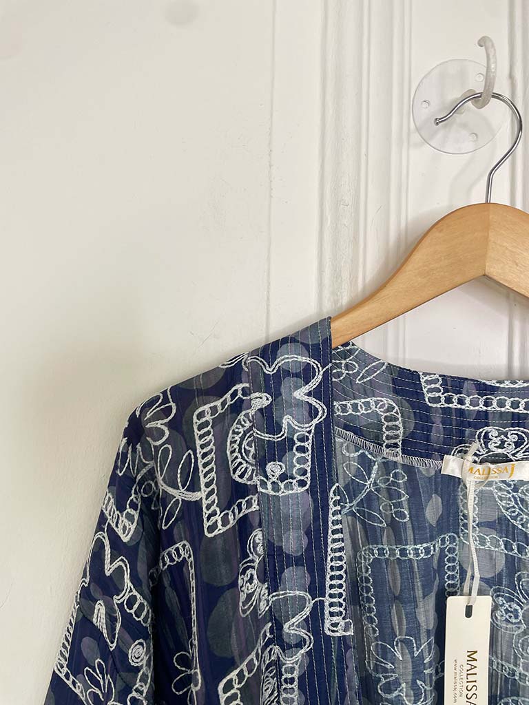 Malissa J Daisy Print Short Kimono