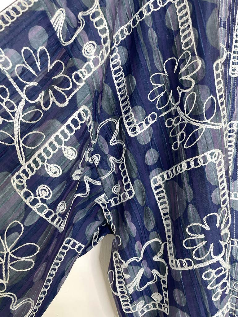 Malissa J Daisy Print Short Kimono