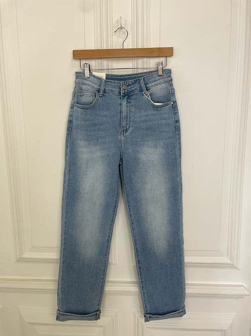 Straight Leg Jeans - Pale Blue
