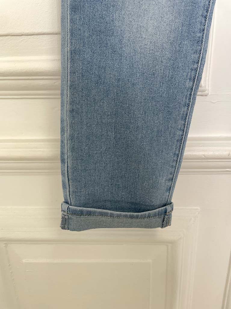 Straight Leg Jeans - Pale Blue