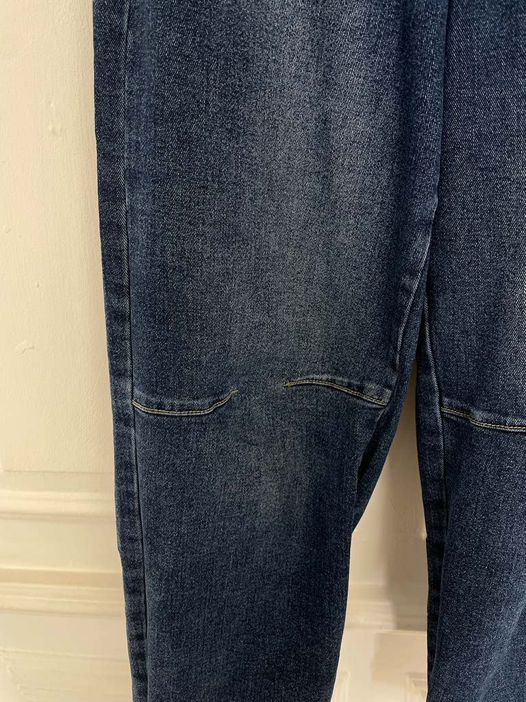 Barrel Leg Jeans - Mid Blue