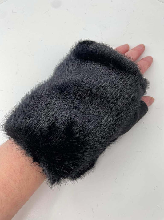 Faux Fur Fingerless Gloves - Black