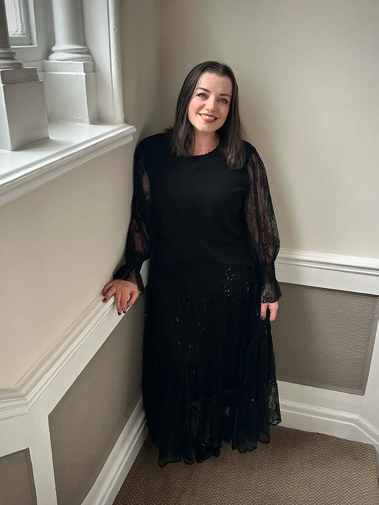 Malissa J Lace & Sequin Skirt - Black