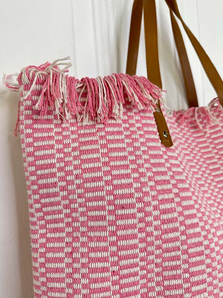 Envy Woven Bag - Flamingo