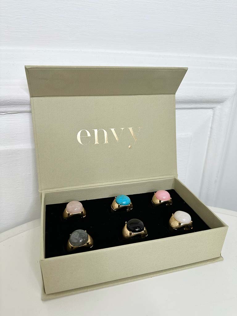 Envy Brushed Gold Elasticated Ring - Charcoal