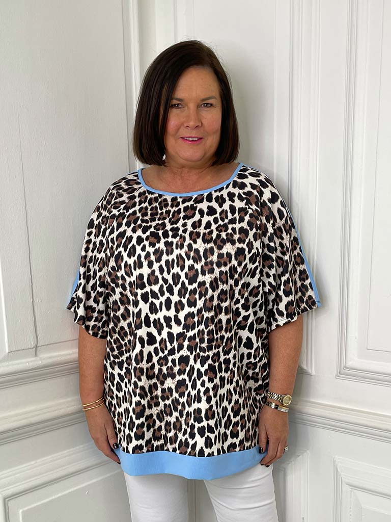 Sports Luxe Leopard Top - Sky