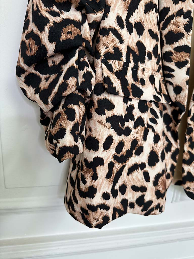 Leopard print boyfriend blazer best sale