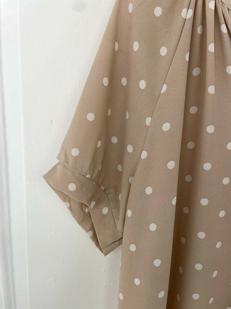 Dotty Large Button Top - Stone