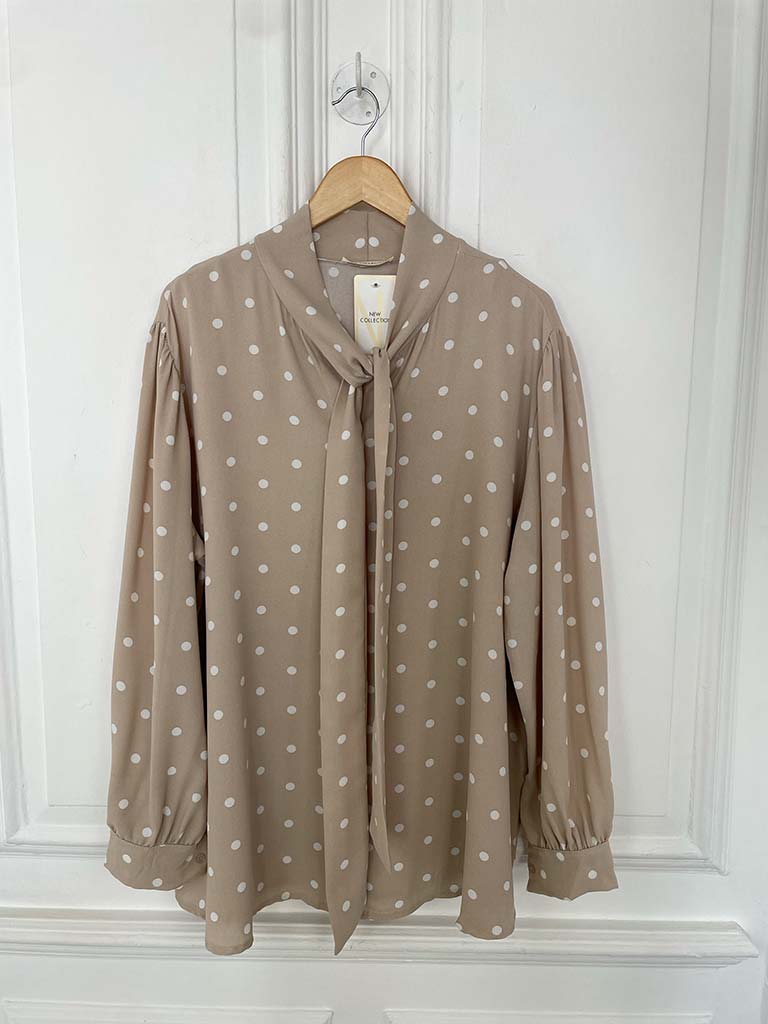 Dotty Pussybow Blouse - Stone