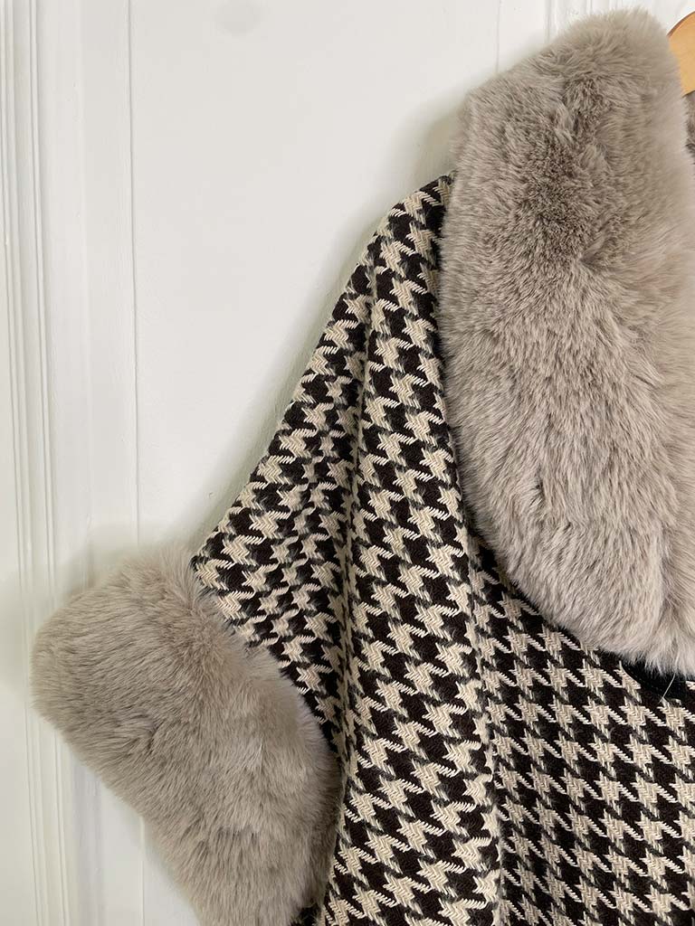 Houndstooth Faux Fur Cape