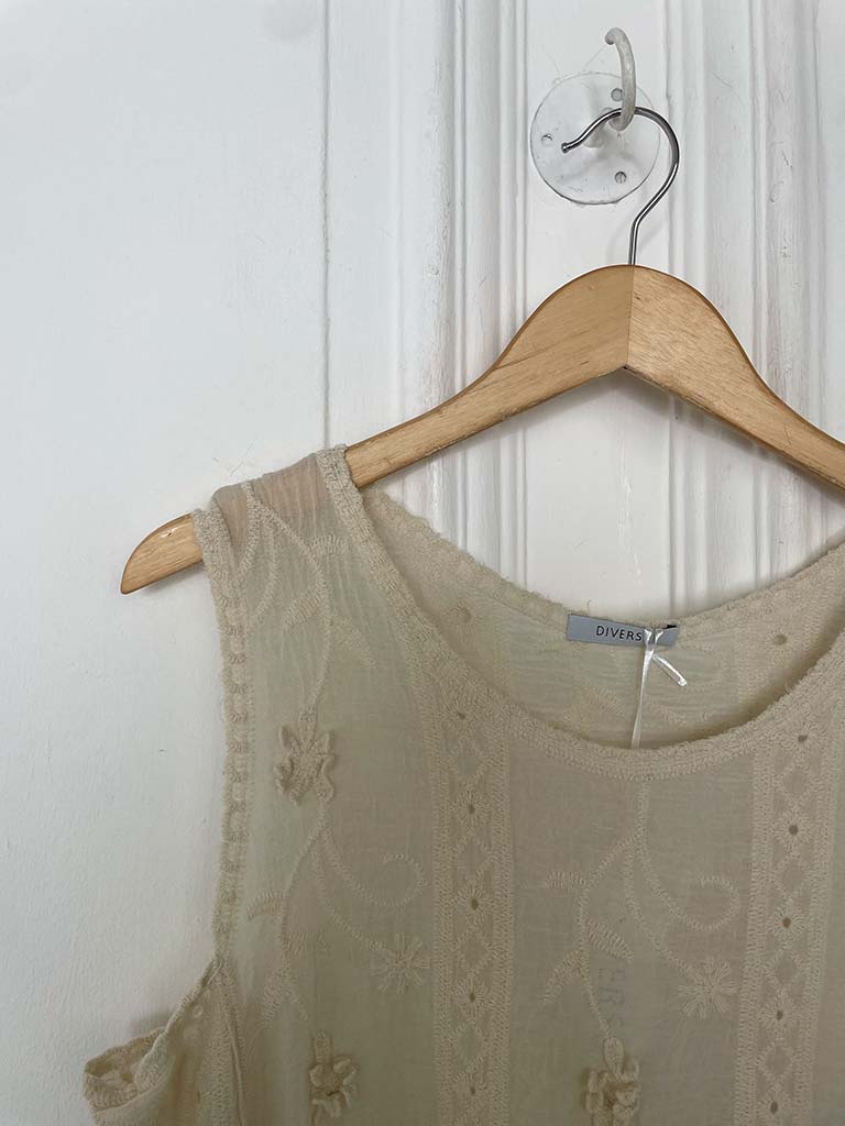 Antique Floral Tank Top - Parchment