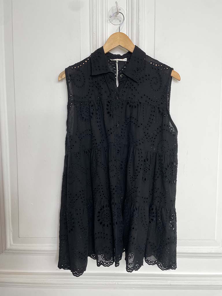 Malissa J Tiered Broderie Anglaise Top - Black