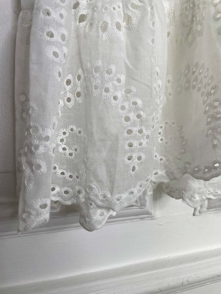 Malissa J Tiered Broderie Anglaise Top - White