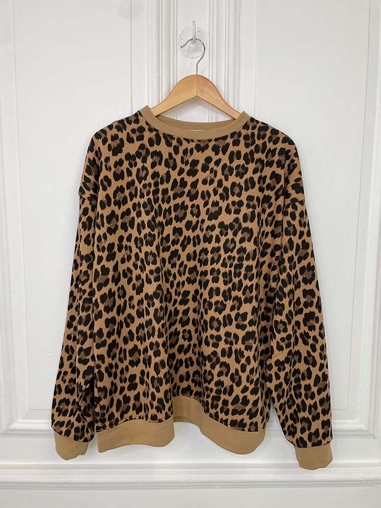 Luxe Leopard Print Sweatshirt - Tan