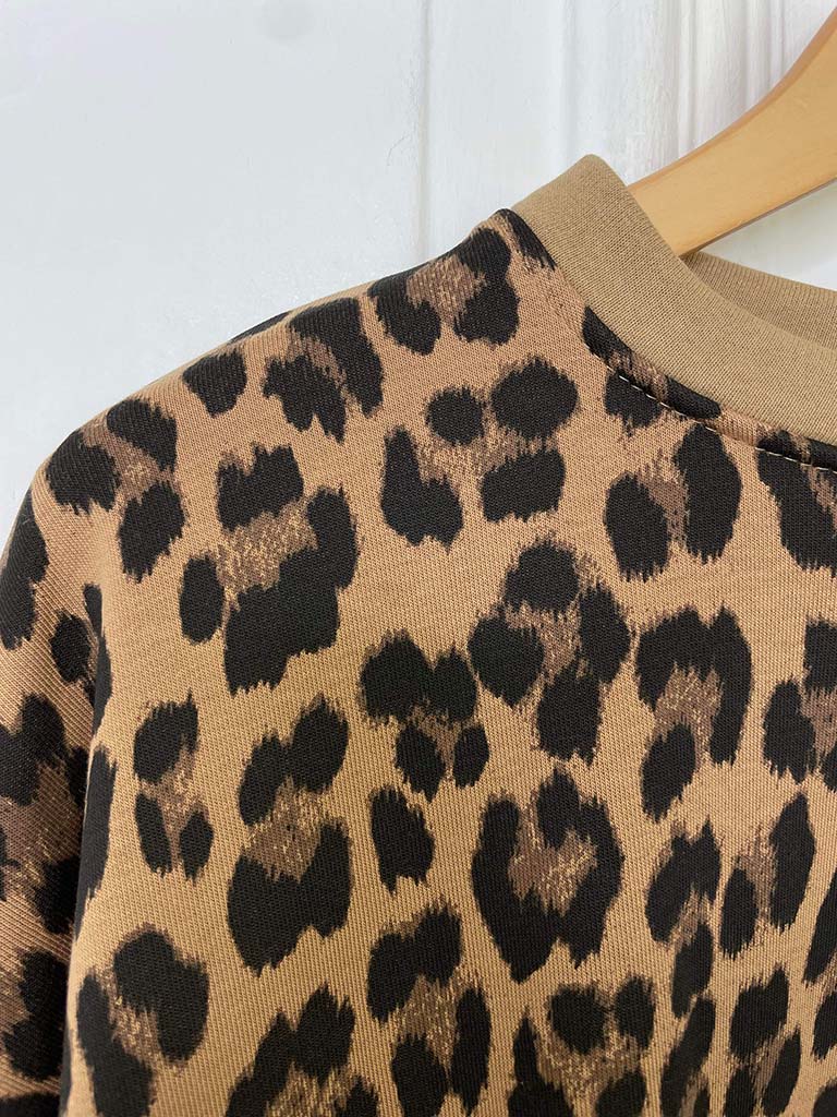 Luxe Leopard Print Sweatshirt - Tan