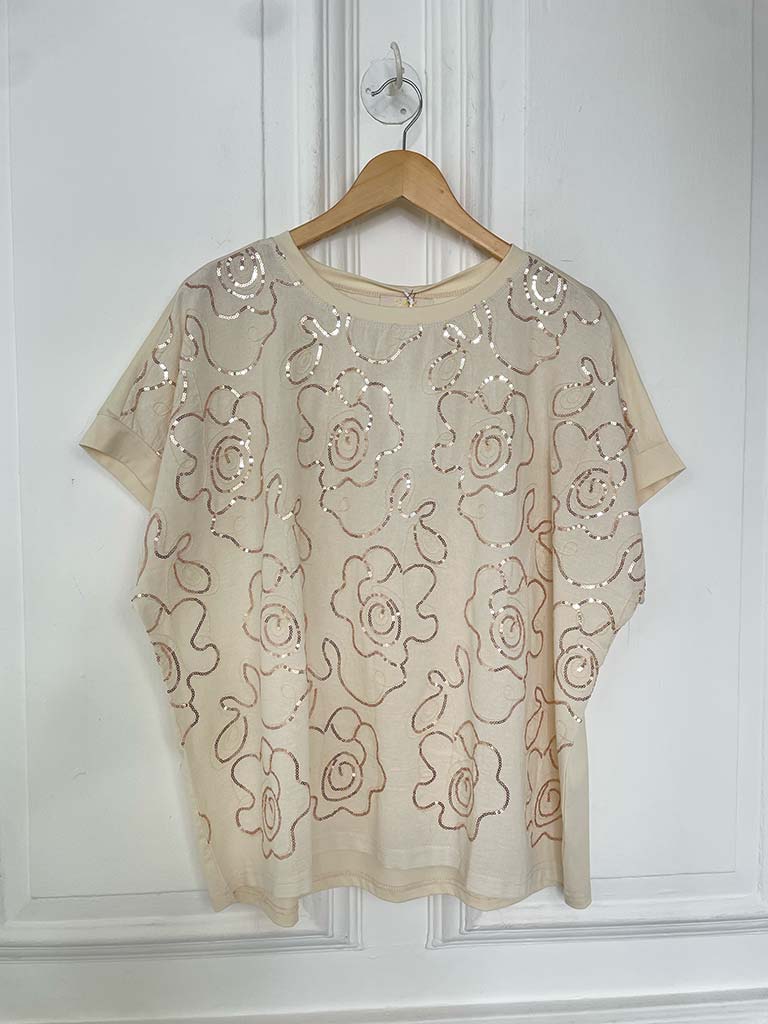 Sequin Flower Tee- Vanilla