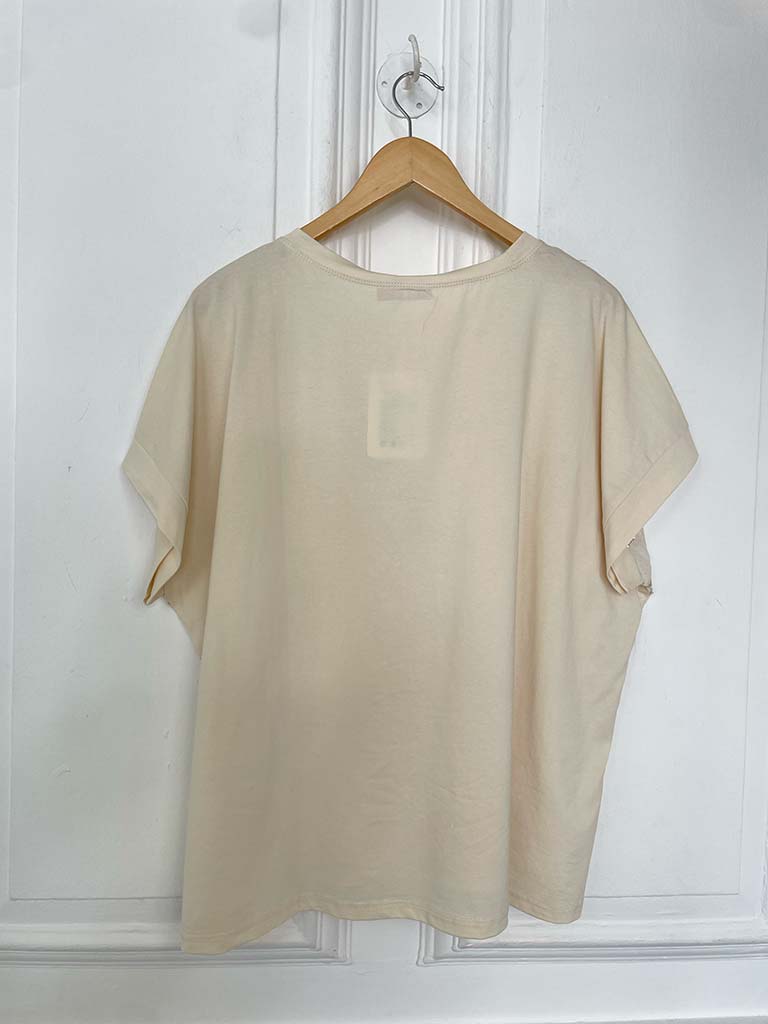 Sequin Flower Tee- Vanilla