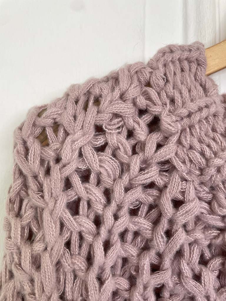 Chunky Cable Knit -Rose