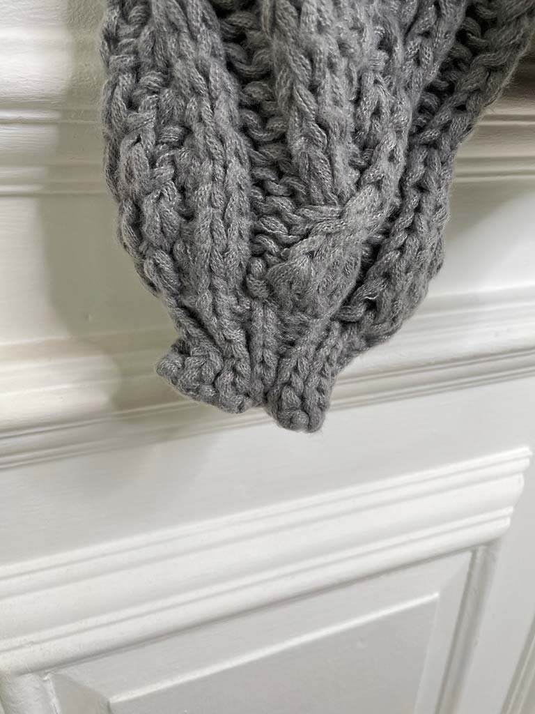 Chunky Cable Bobble Knit - Steel