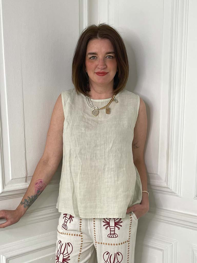 Linen Button Back Top - Calico