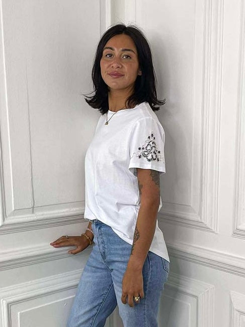 Beaded Daisy Sleeve Tee