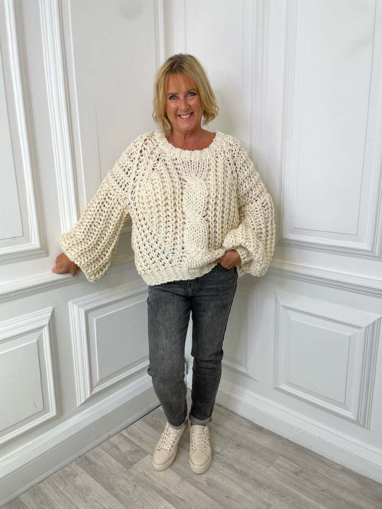 Chunky Cable Knit - Cream