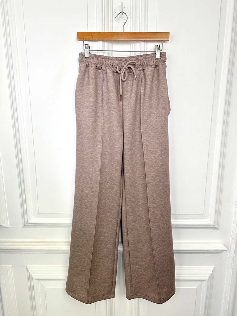 Super Soft Straight Leg Jogger - Taupe