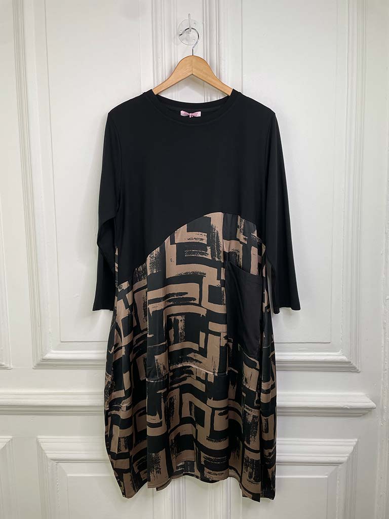 Soft Jersey Abstract Rectangle Dress - Chocolate & Black