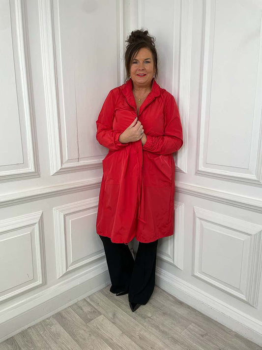 Showerproof Hooded Mac - Scarlet