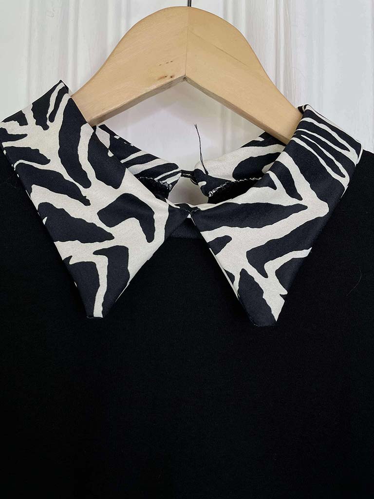 Zebra Print Collar Sweatshirt - Black