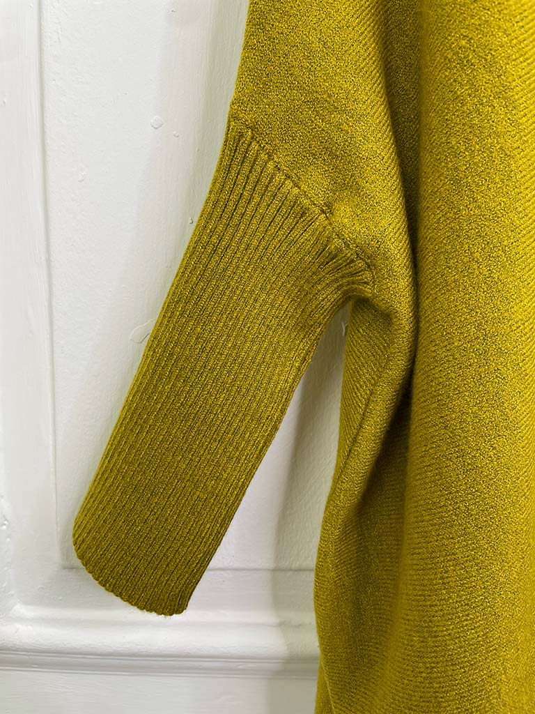 Oversized Boxy Knit - Avocado