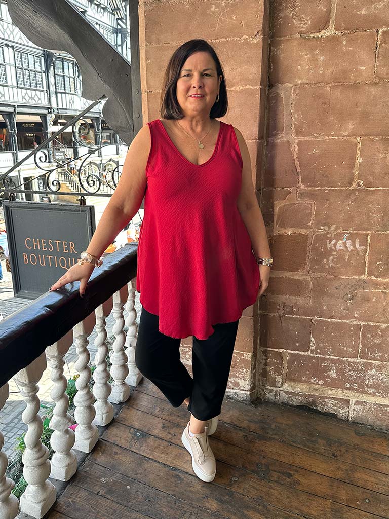 Classic V-Neck Vest - Ruby