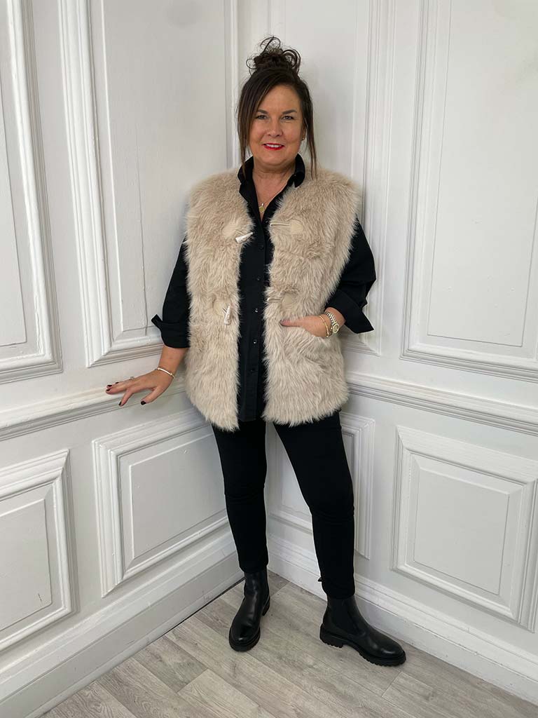 Malissa J Luxe Faux Fur Toggle Gilet - Stone