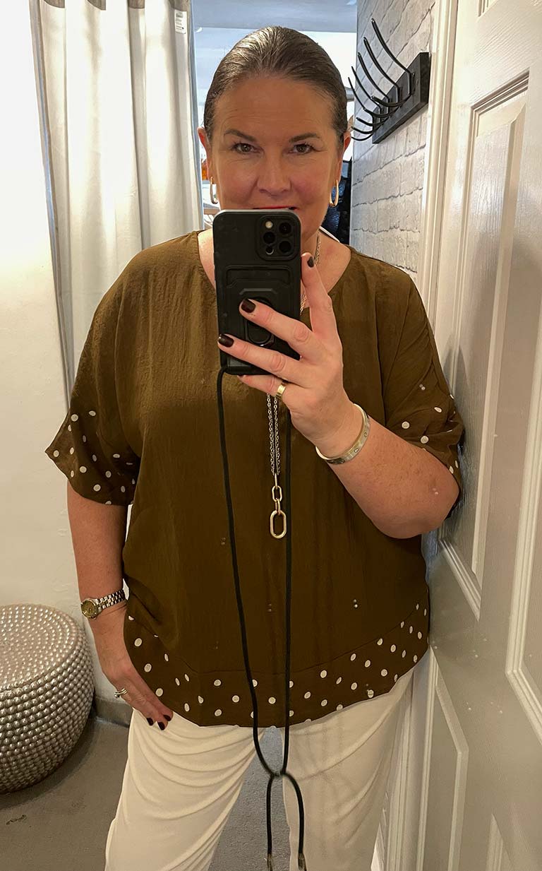 Dotty Hem Top - Toffee & Cream